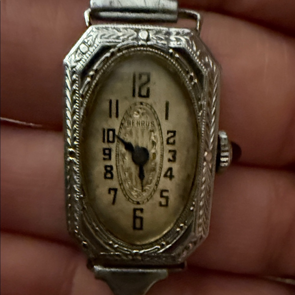 Vintage 1920’s Ladies Silver Tone Wristwatch - Silver - Picture 3 of 7